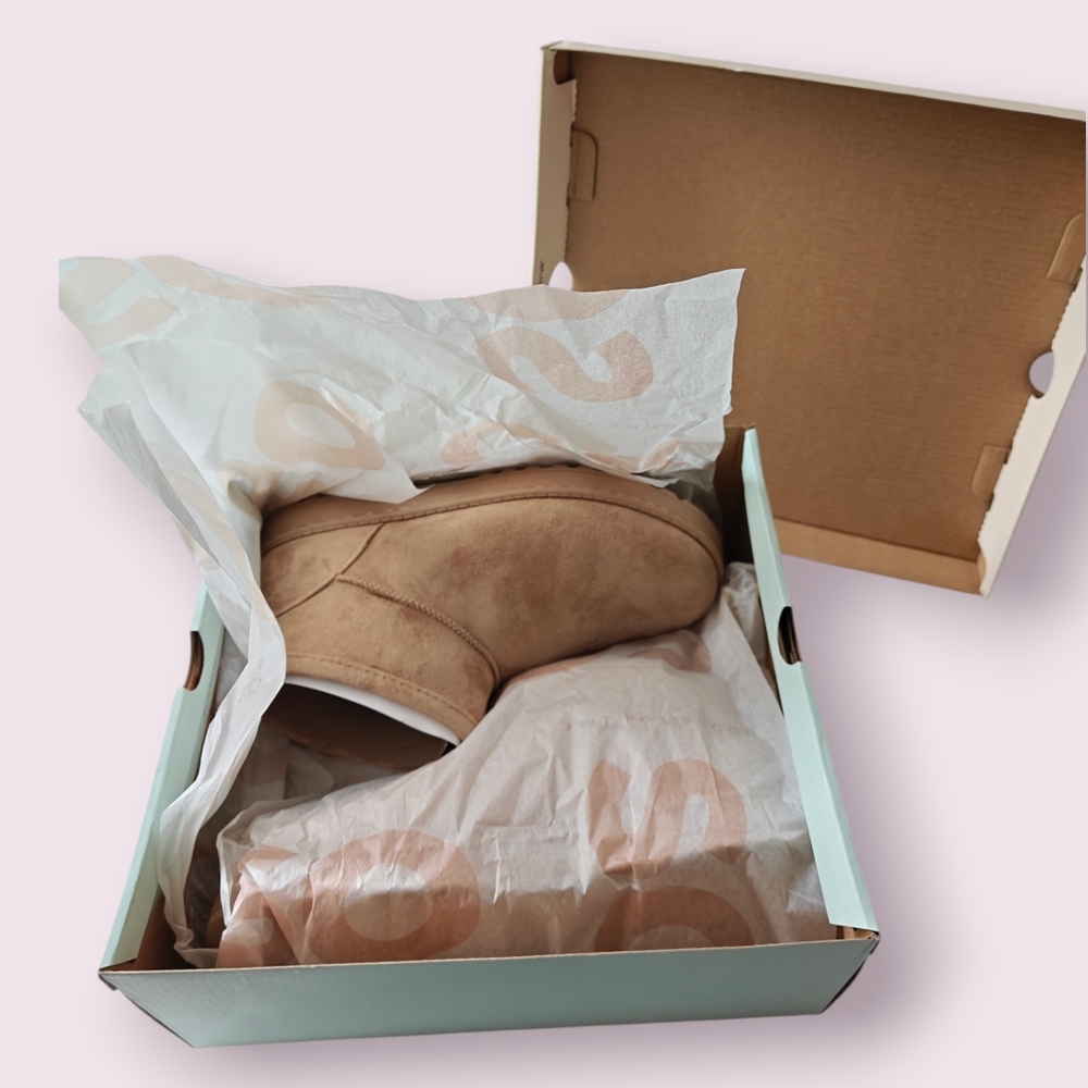 NEW SO Women's Luptia Tan Suede Ankle Boots with Fleece Lining Size 9
